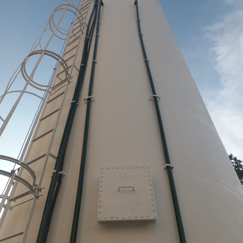 Reservatório metálico