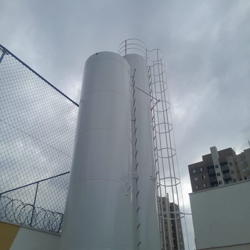 Reforma de reservatórios metálicos