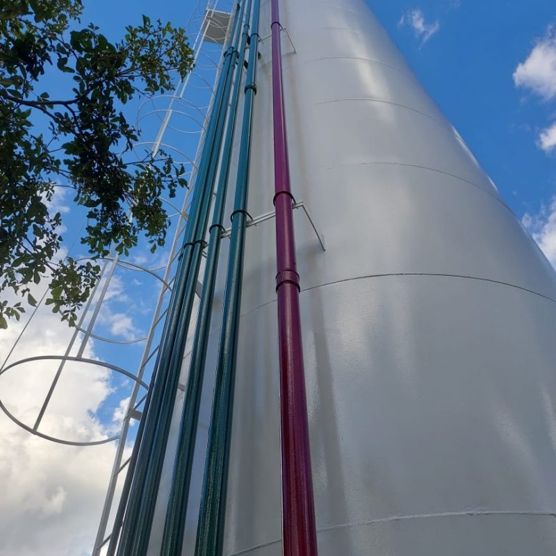 Reservatórios metálicos